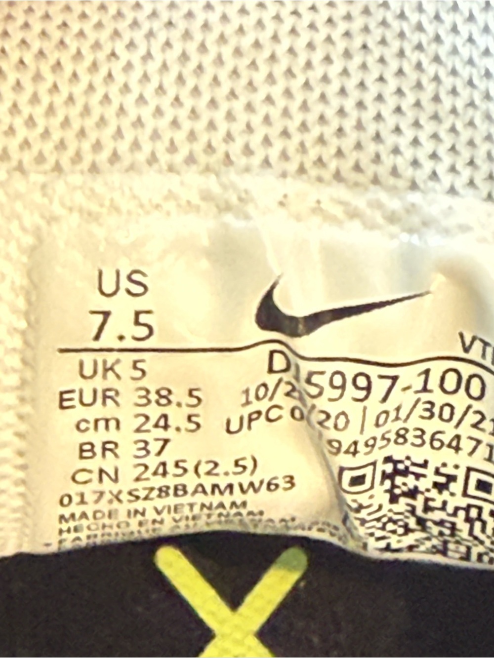 Nike Air Max 270 Women’s Athletic Shoes White Black Pink Neon Yellow Orange - Picture 6 of 8
